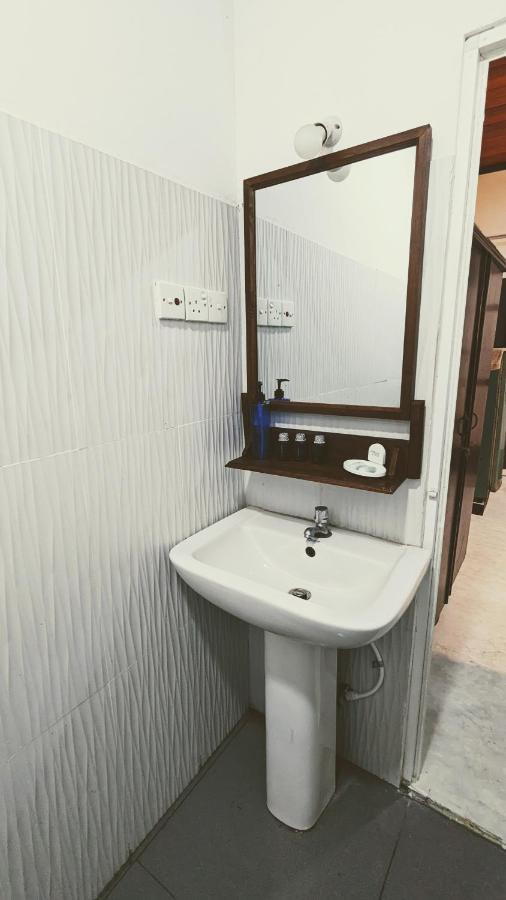 Jennifer'S Villa Negombo Zewnętrze zdjęcie